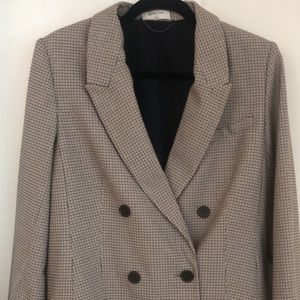 Aritzia Babaton Blazer